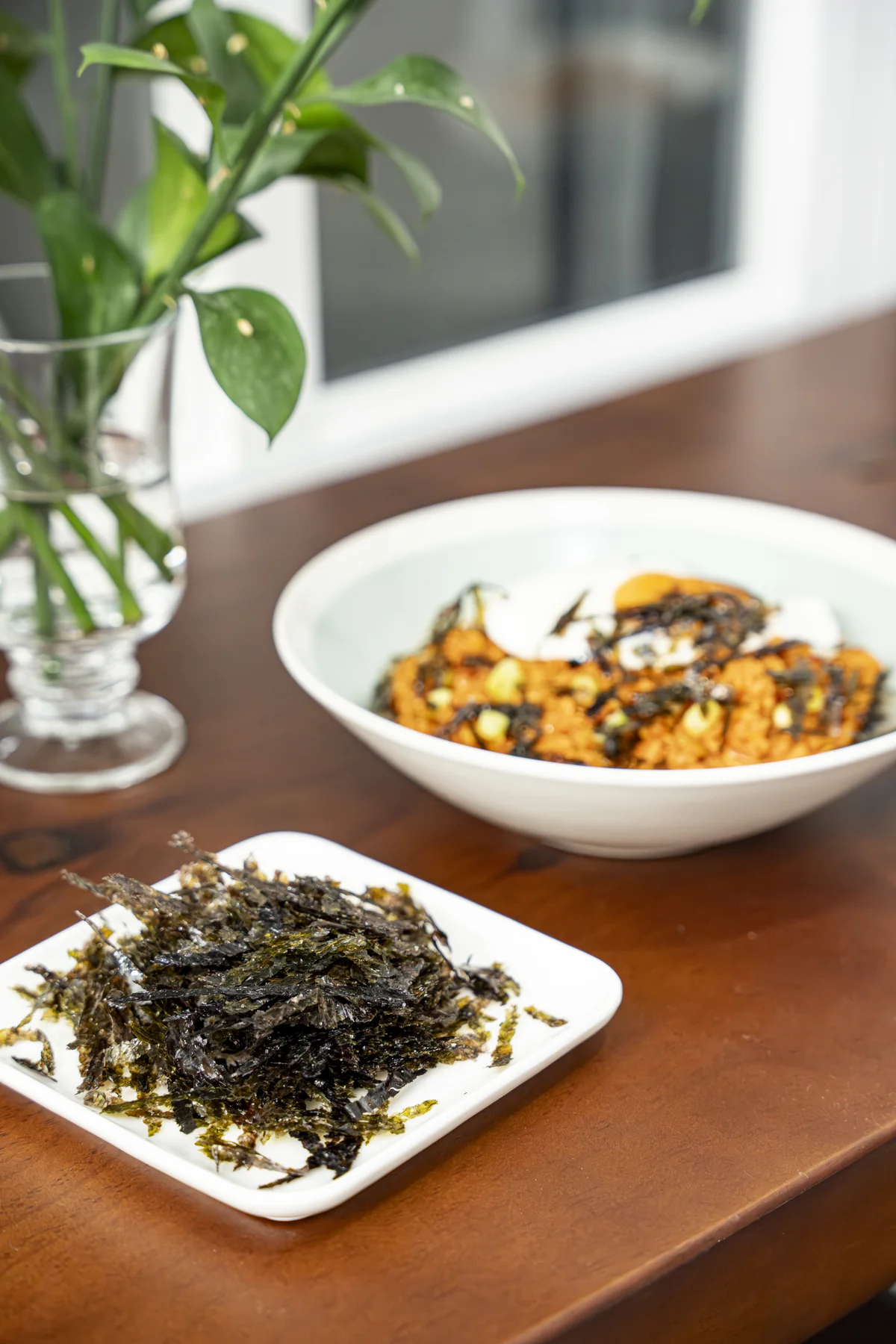 Seaweed powder serving image 02