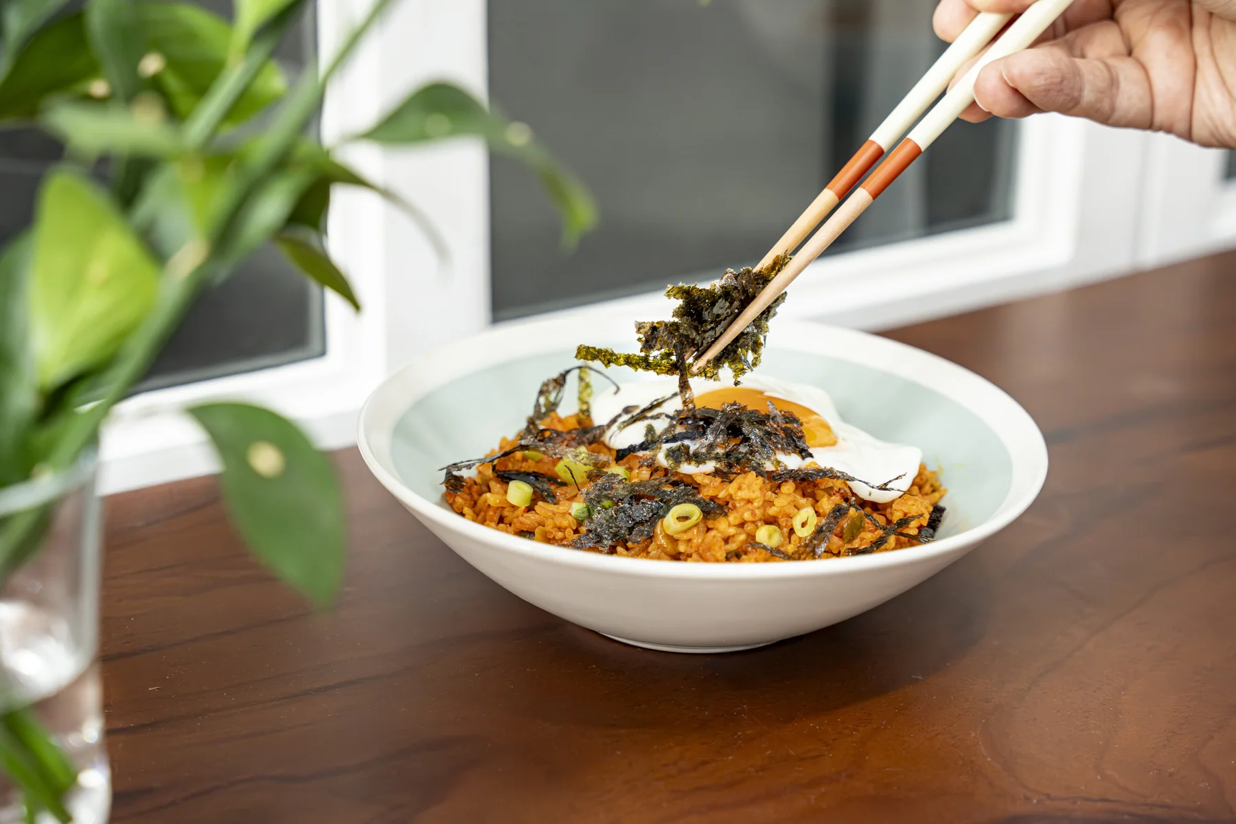 Seaweed powder serving image 03